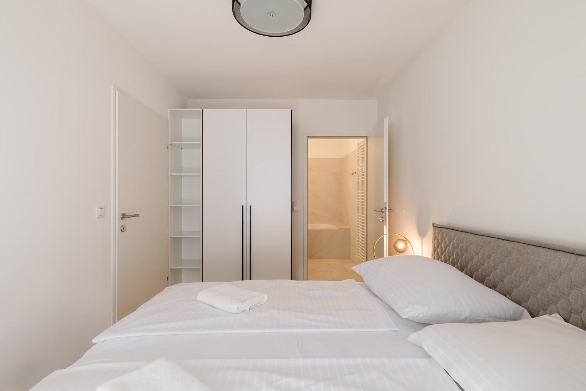 Coho City Apartments Mit Hauseigener Tiefgarage Vienna Luaran gambar