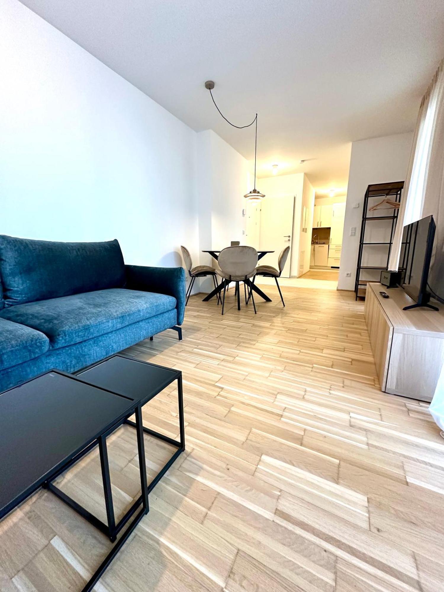 Coho City Apartments Mit Hauseigener Tiefgarage Vienna Luaran gambar