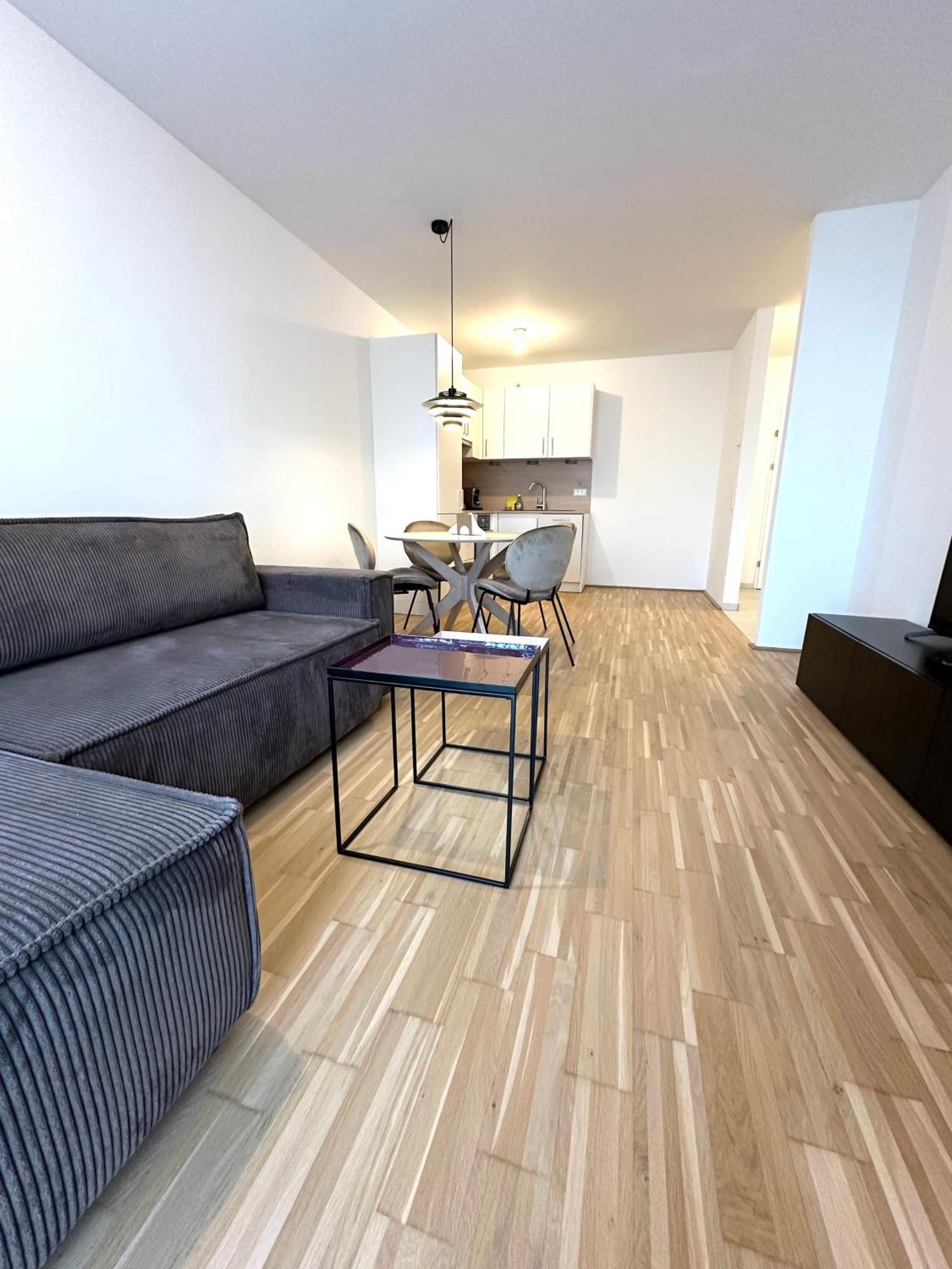 Coho City Apartments Mit Hauseigener Tiefgarage Vienna Luaran gambar