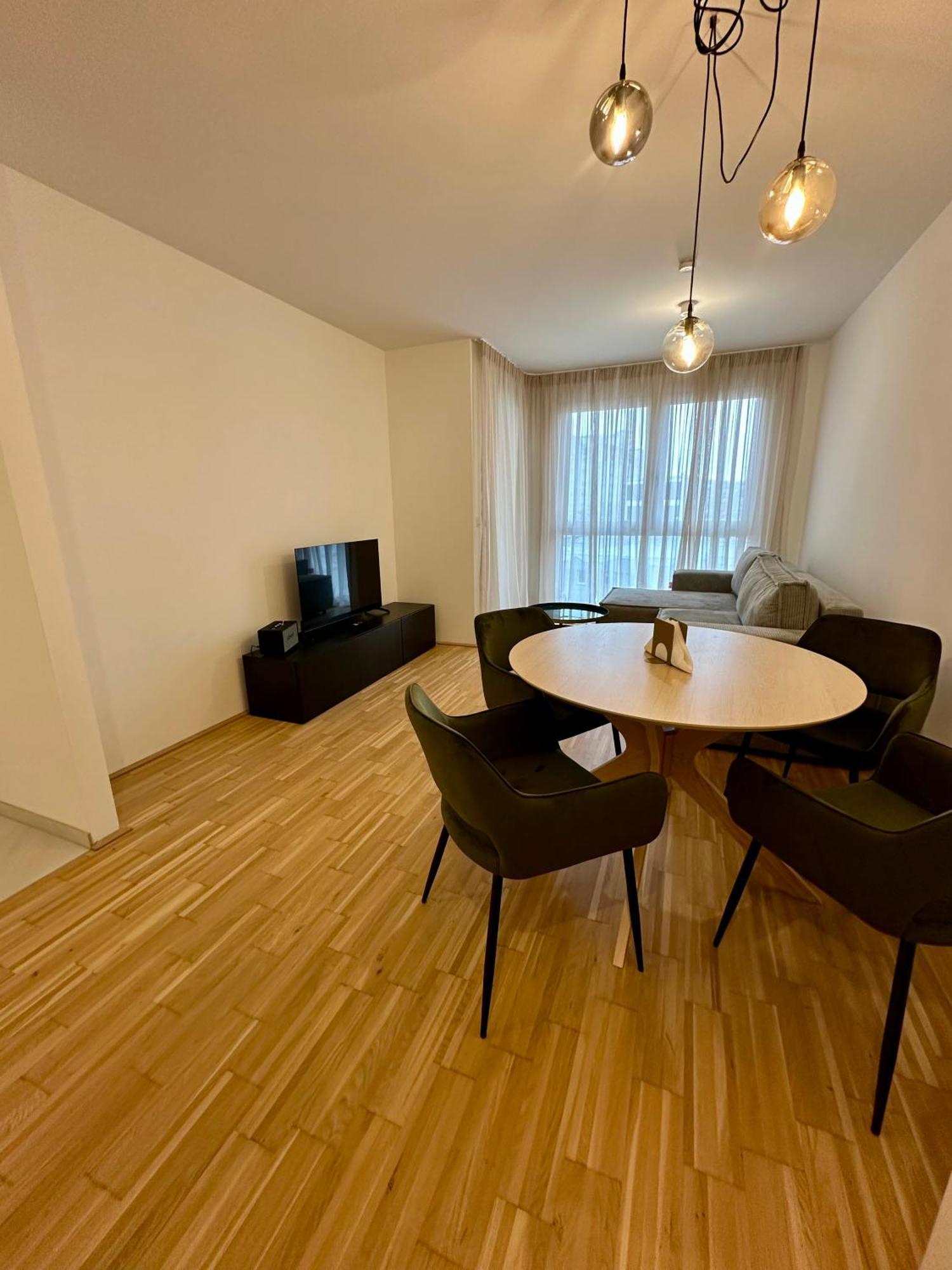 Coho City Apartments Mit Hauseigener Tiefgarage Vienna Luaran gambar