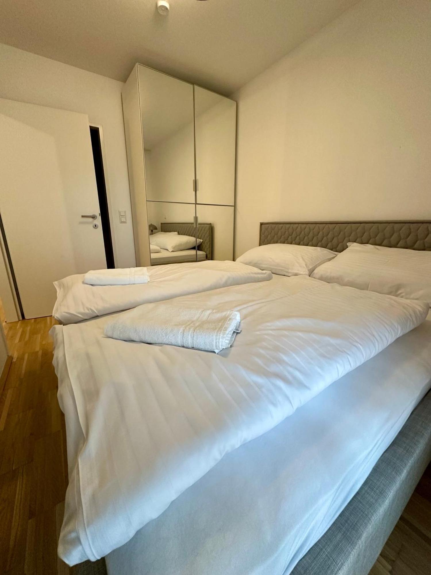 Coho City Apartments Mit Hauseigener Tiefgarage Vienna Luaran gambar